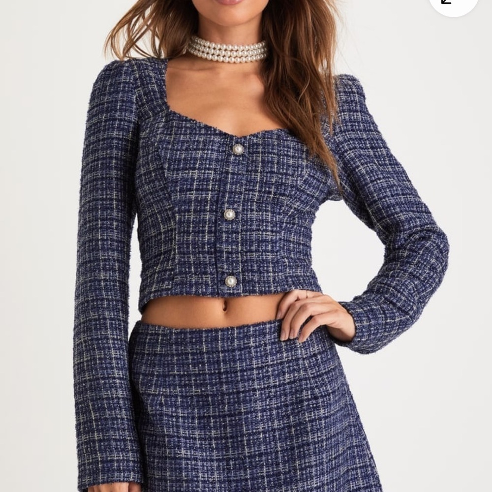 NWT Lulu’s Blue Tweed Pearl Button Long Sleeve Executive Top